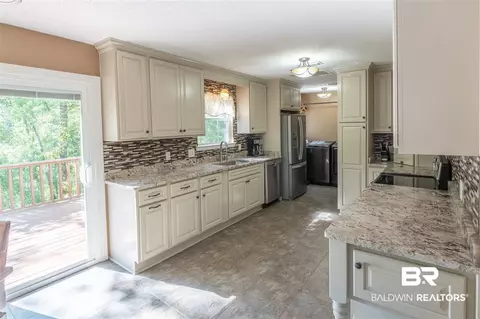 110 Melanie Loop, Daphne, AL 36526 photo 17