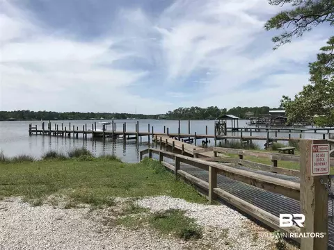 9340 Bay Pines Rd, Elberta, AL 36530 photo 8