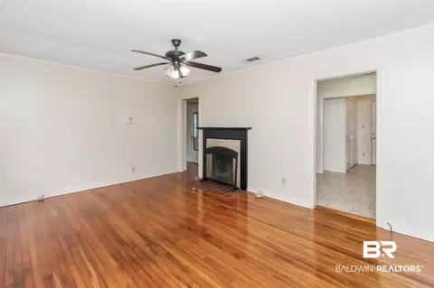 2404 Taylor Ave, Mobile, AL 36606 photo 5