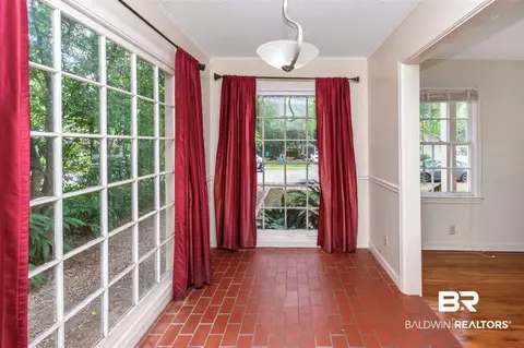 2404 Taylor Ave, Mobile, AL 36606 photo 10