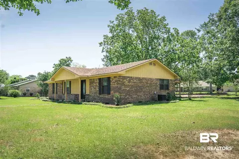 602 E Walker Ave, Foley, AL 36535 photo 2