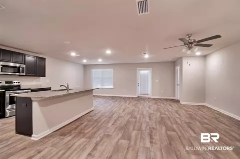 8111 Irwin Loop, Daphne, AL 36526 photo 3
