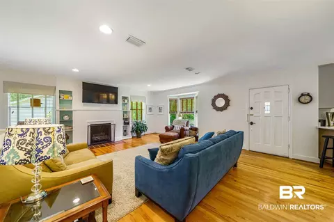 324 Dalewood Dr, Mobile, AL 36608 photo 5