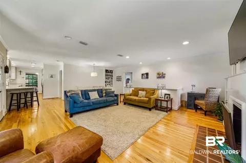 324 Dalewood Dr, Mobile, AL 36608 photo 8