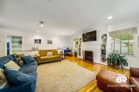 324 Dalewood Dr, Mobile, AL 36608 photo 9