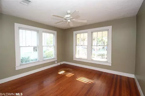 112 Florence Pl, Mobile, AL 36607 photo 10