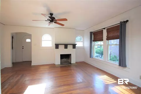 112 Florence Pl, Mobile, AL 36607 photo 2