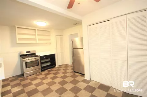 112 Florence Pl, Mobile, AL 36607 photo 8