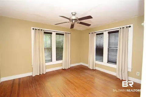 112 Florence Pl, Mobile, AL 36607 photo 9