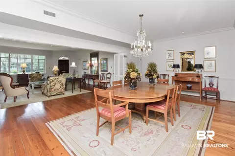 209 Edington Dr, Mobile, AL 36607 photo 9