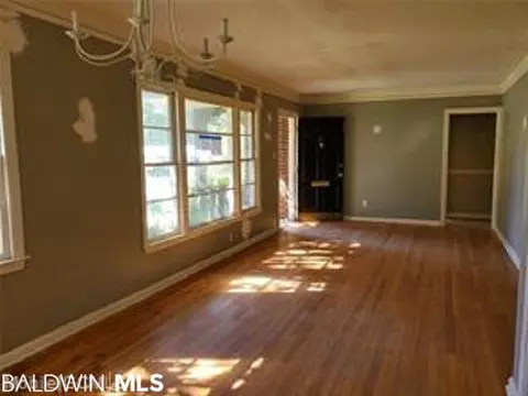 553 Barksdale Dr, Mobile, AL 36609 photo 6