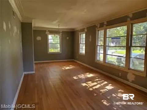 553 Barksdale Dr, Mobile, AL 36609 photo 5