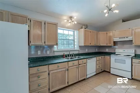 30645 Cypress St, Perdido Beach, AL 36530 photo 5