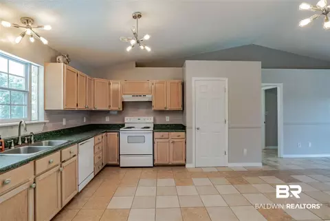 30645 Cypress St, Perdido Beach, AL 36530 photo 9