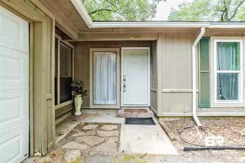 2101 Bismark Ct, Mobile, AL 36618 photo 2