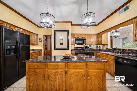 10831 Elnina Dr, Mobile, AL 36608 photo 9