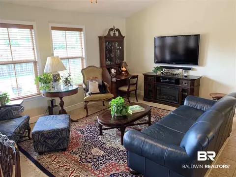655 Fulton Loop, Foley, AL 36535 photo 5
