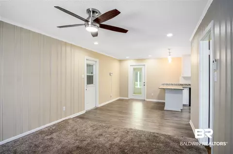 1004 Chalet Dr, Mobile, AL 36608 photo 9