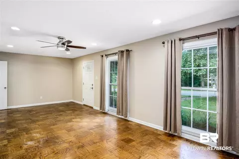 1004 Chalet Dr, Mobile, AL 36608 photo 14