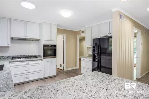 1004 Chalet Dr, Mobile, AL 36608 photo 11