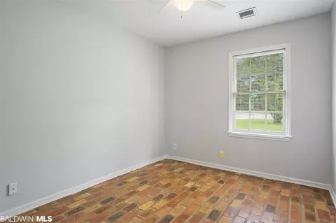3908 E Charmaine Cir, Mobile, AL 36605 photo 19