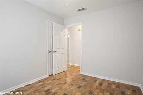 3908 E Charmaine Cir, Mobile, AL 36605 photo 20