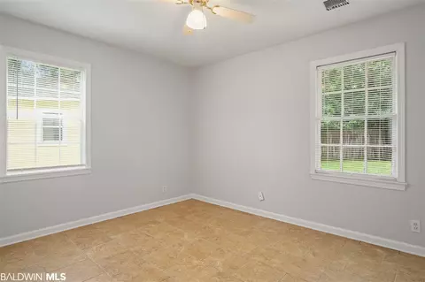 3908 E Charmaine Cir, Mobile, AL 36605 photo 13