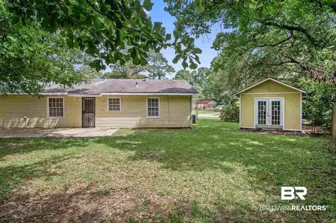 3908 E Charmaine Cir, Mobile, AL 36605 photo 22