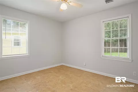 3908 E Charmaine Cir, Mobile, AL 36605 photo 13