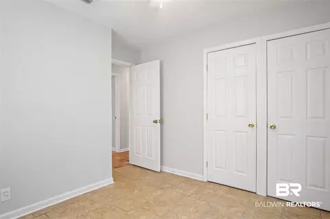 3908 E Charmaine Cir, Mobile, AL 36605 photo 16