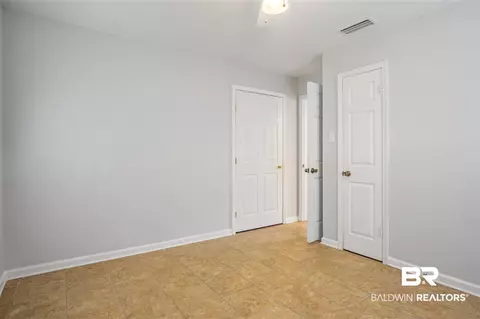 3908 E Charmaine Cir, Mobile, AL 36605 photo 14