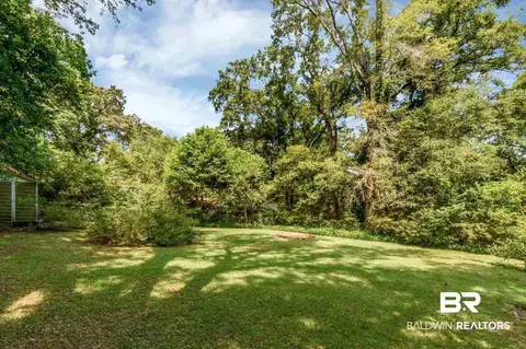 600 Markham Dr, Mobile, AL 36609 photo 27