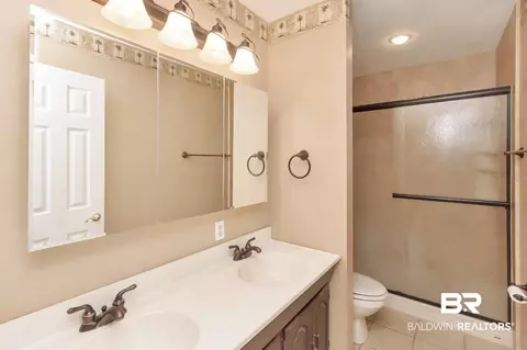 600 Markham Dr, Mobile, AL 36609 photo 12