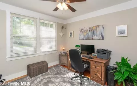 105 Macy Pl, Mobile, AL 36604 photo 2
