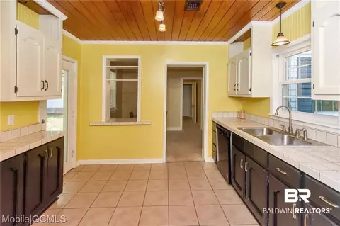 284 Thrift St, Mobile, AL 36609 photo 12