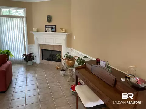 1124 E Wakefield Dr, Mobile, AL 36695 photo 5