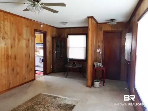 600 E Laurel St, Atmore, AL 36502 photo 8