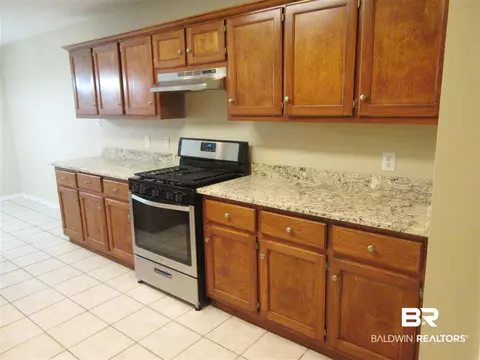 60 East Dr, Mobile, AL 36608 photo 8