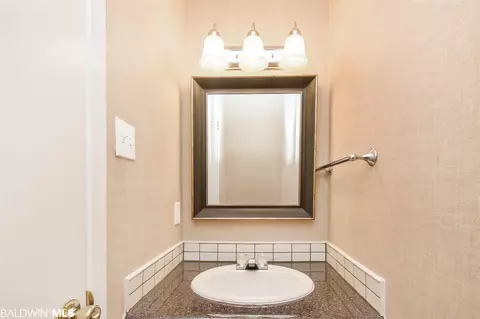 1379 E Barker Dr, Mobile, AL 36608 photo 10