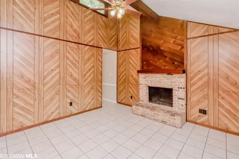 1379 E Barker Dr, Mobile, AL 36608 photo 3
