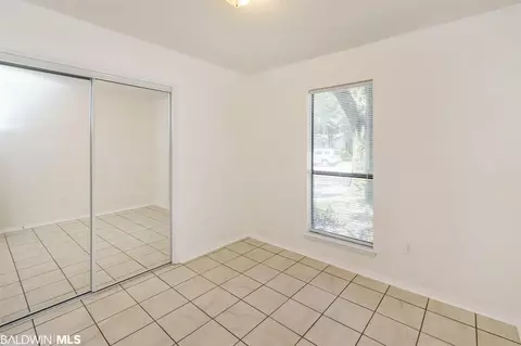 1379 E Barker Dr, Mobile, AL 36608 photo 12