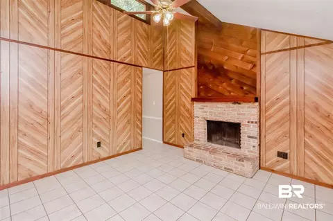1379 E Barker Dr, Mobile, AL 36608 photo 3