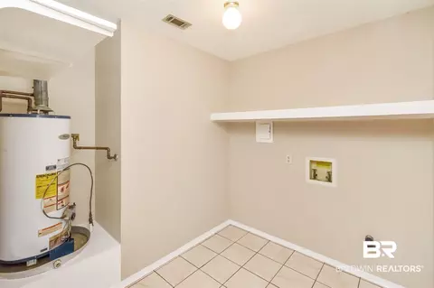 1379 E Barker Dr, Mobile, AL 36608 photo 14