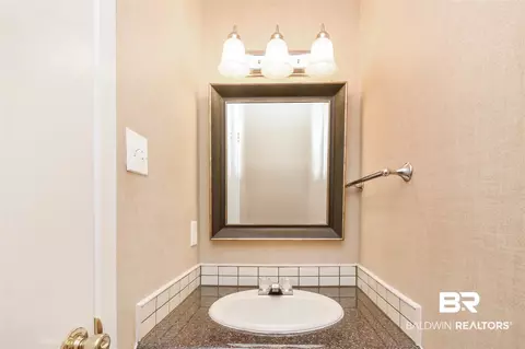 1379 E Barker Dr, Mobile, AL 36608 photo 10