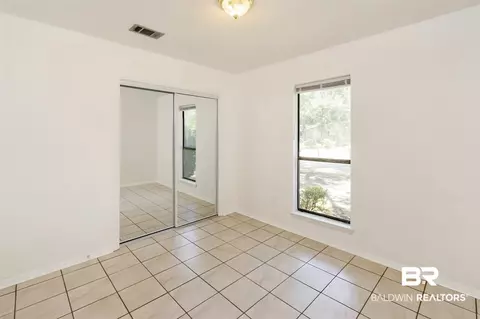 1379 E Barker Dr, Mobile, AL 36608 photo 11
