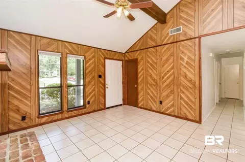 1379 E Barker Dr, Mobile, AL 36608 photo 4