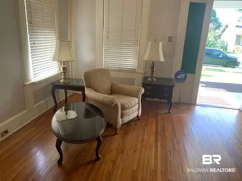 1719 Laurel St, Mobile, AL 36604 photo 4