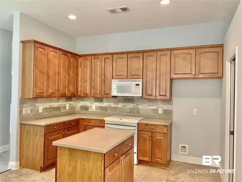 206 Meadow Run Loop, Foley, AL 36535 photo 7