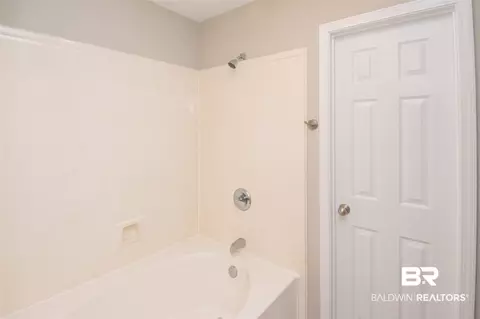 3220 Bloomington Dr, Mobile, AL 36695 photo 10