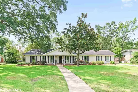 3909 Pembrocke Ave, Mobile, AL 36608 photo 1